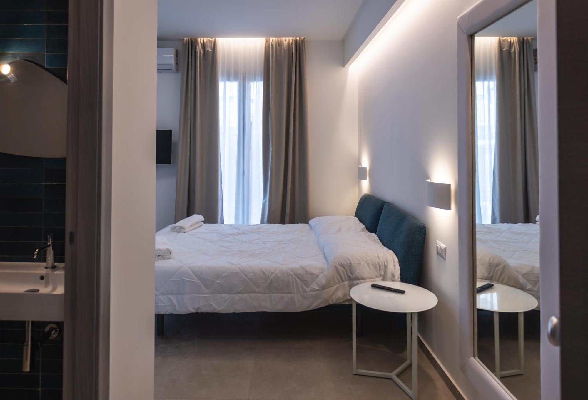 Atena Room Letojanni Exteriér fotografie
